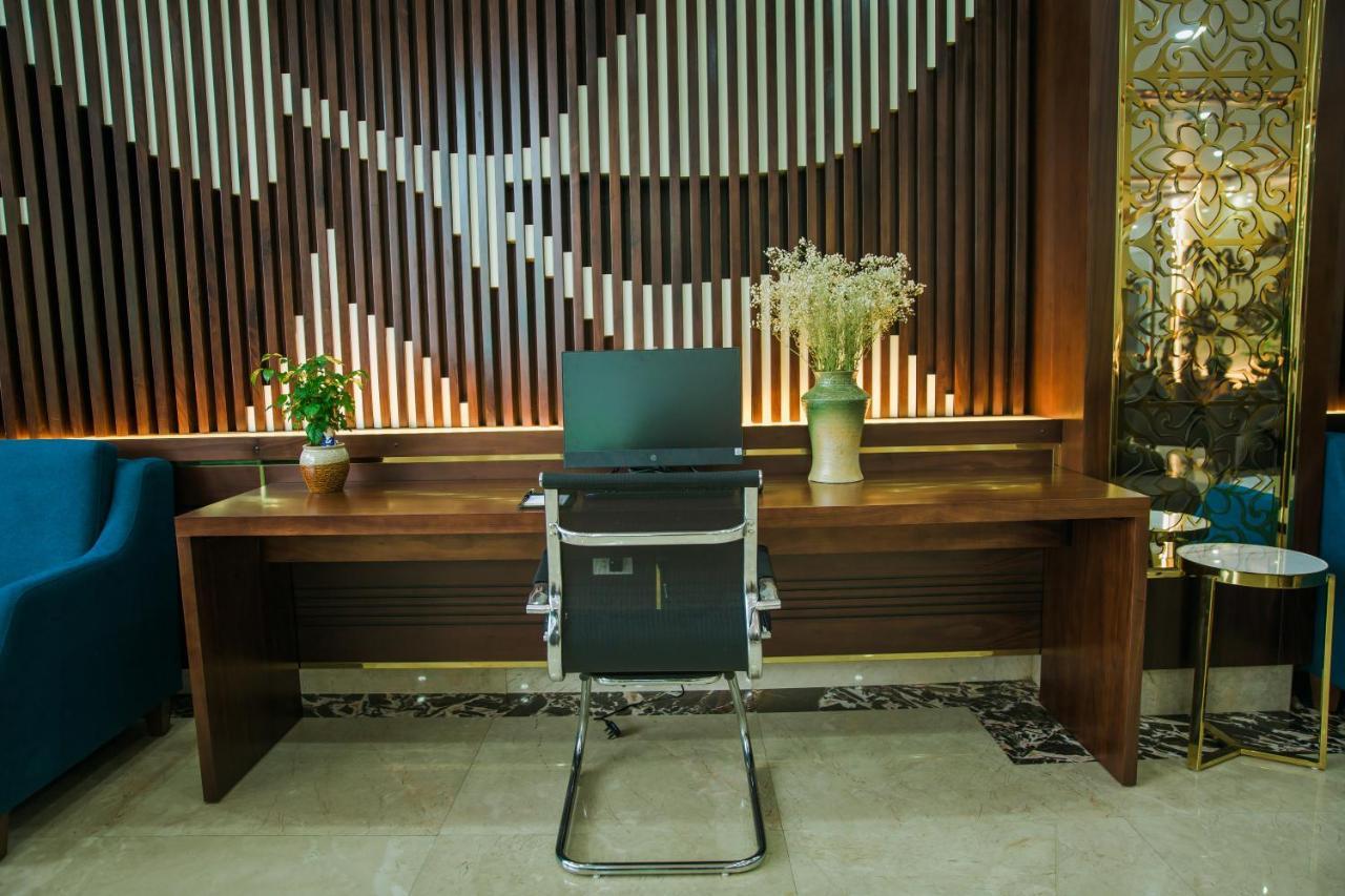 Luxury6 Hotel Mong Cai Экстерьер фото