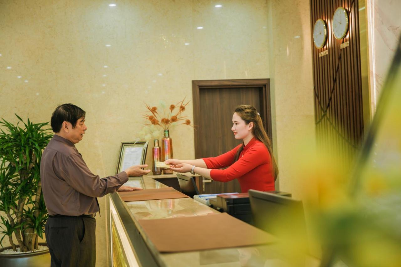 Luxury6 Hotel Mong Cai Экстерьер фото