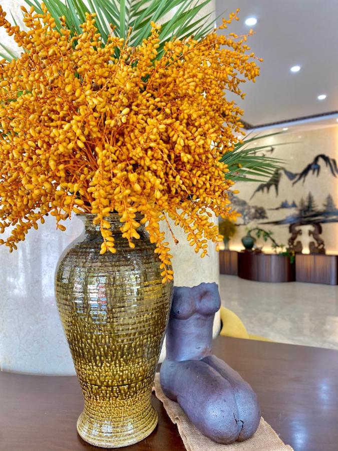 Luxury6 Hotel Mong Cai Экстерьер фото