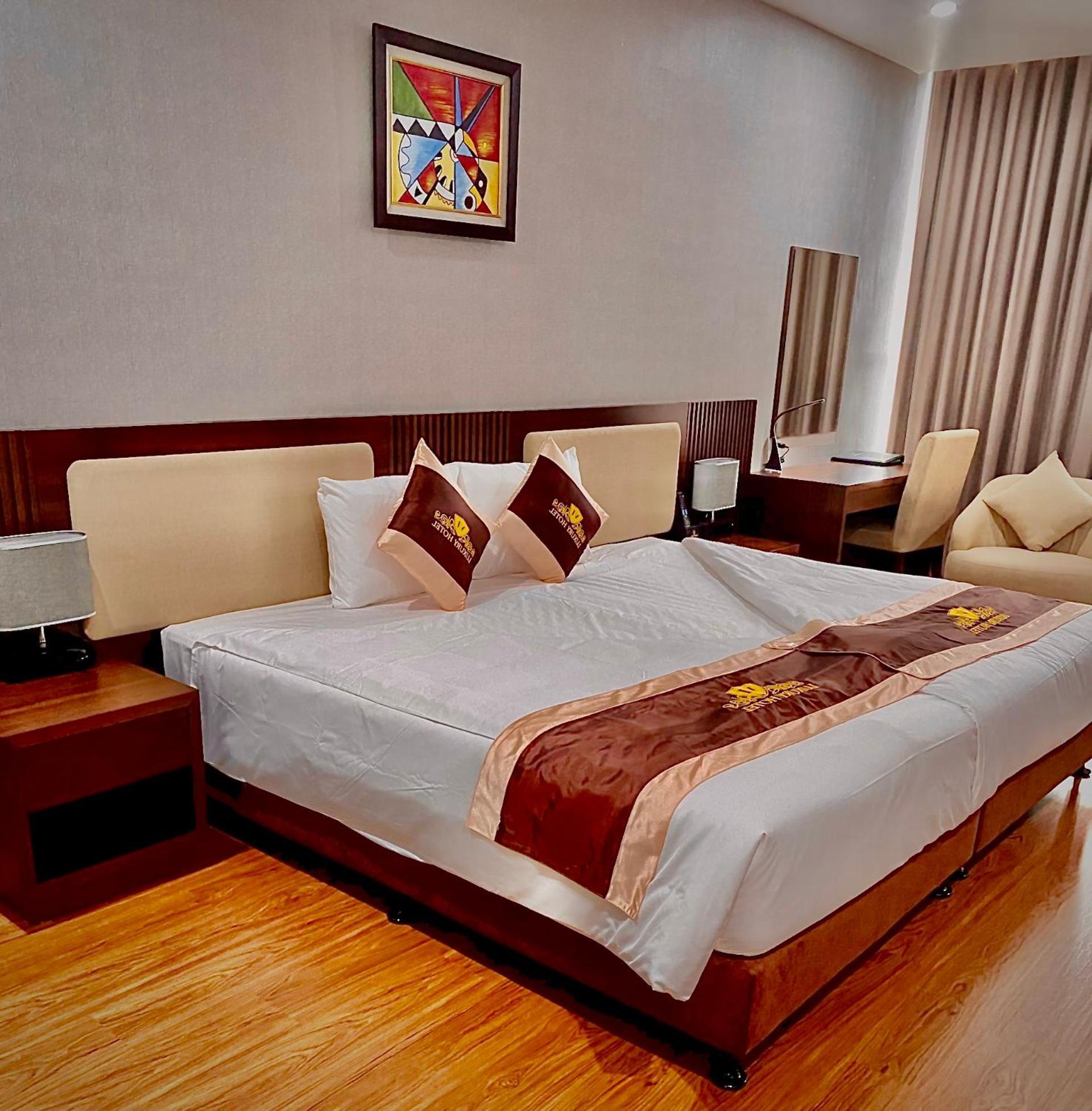 Luxury6 Hotel Mong Cai Экстерьер фото